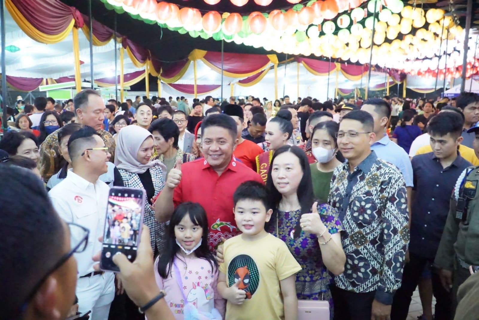 Resmi Dibuka Oleh Gubernur Herman Deru, Sriwijaya Lantern Festival Palembang Dipadati Pengunjung