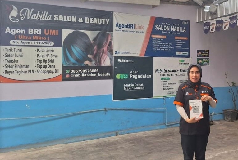 Usaha Salon di Kediri ini Makin Cuan Sejak Mendapatkan Pemberdayaan BRI dan Bergabung Menjadi Agen BRILink