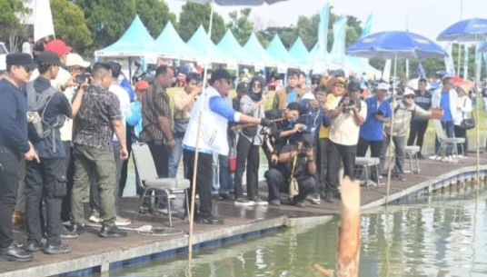 Lomba Mancing Sumeks 2025 Hidupkan Jakabaring, Warga Tumpah Ruah Nikmati Ajang Rekreasi dan Kebersamaan