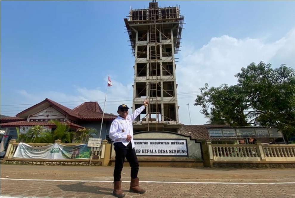 Kades Ini Bangun Kantor Desa 8 Lantai, Lengkap Dengan Lift, Terinspirasi Dari Tower Zam-zam