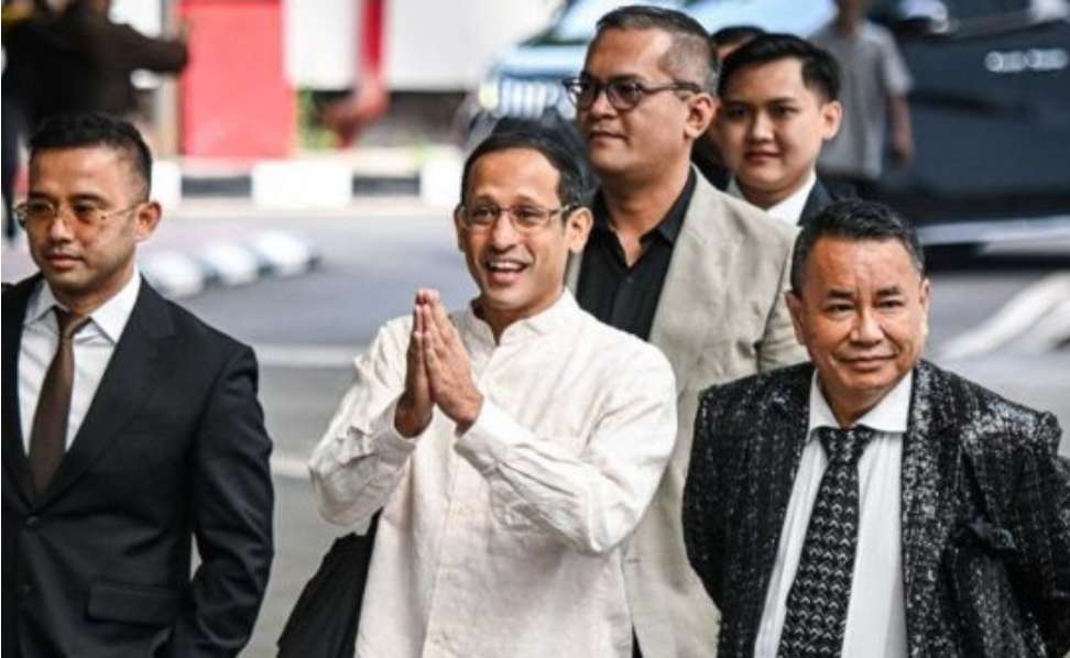 Kejagung Tetapkan Nadiem Makarim Tersangka Kasus Korupsi Laptop Chromebook Rp 9,3 Triliun