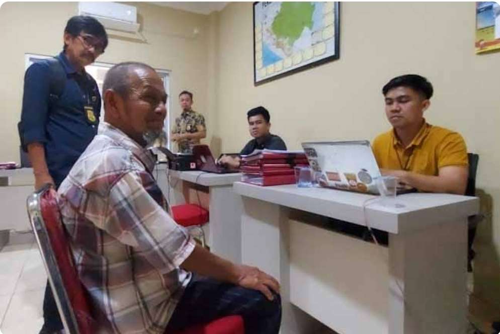 Kakek di Palembang Diamankan Polisi, Diduga Cabuli Bocah Perempuan Dikamar Mandi Masjid
