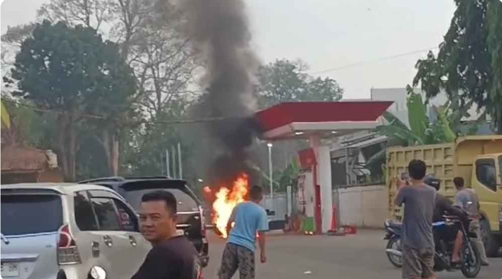 Heboh, Motor N-max Terbakar di SPBU di Kota Sekayu, Usai Isi Pertamax