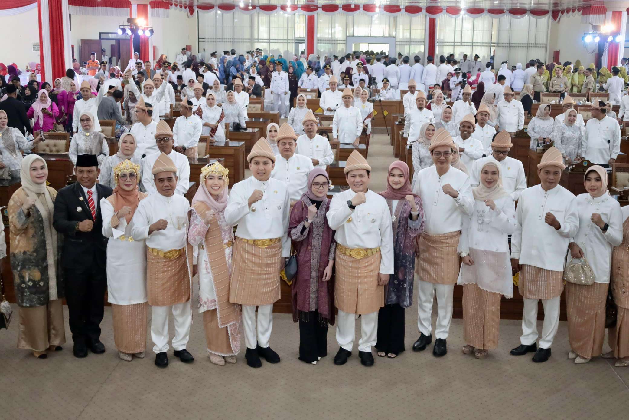 Pj Gubernur Elen Setiadi Hadiri Paripurna HUT Ke-21 Kabupaten Ogan Ilir 