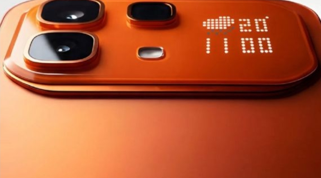 Bukan Cuma Layar Depan, Infinix Note 60 Pro Ubah Punggung Ponsel Jadi Layar Interaktif
