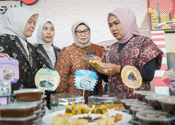 Ketua TP PKK Muba Hj Patimah Toha Tohet Dukung Pelestarian Kuliner Tradisional di Festival Jajanan Bingen 2026