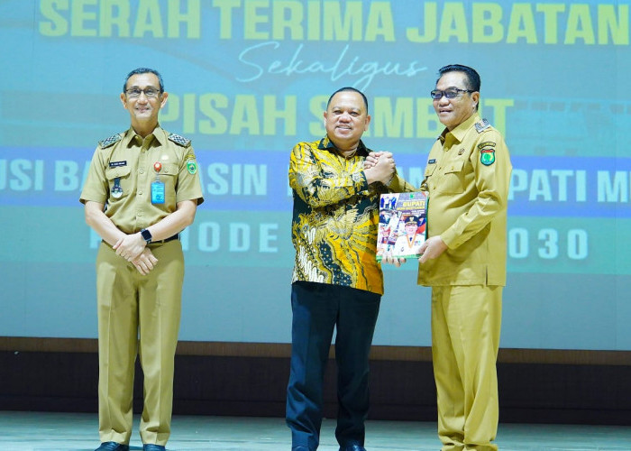 Khidmat, Sertijab Pj Bupati Muba Sandi Fahlepi dengan Bupati dan Wakil Bupati HM Toha-Rohman