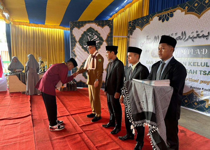 Ponpes Ash-Shiddiqiyah Cetak Lulusan 100 Persen, Pemkab Muba Tegaskan Komitmen Dukung Pendidikan Keagamaan