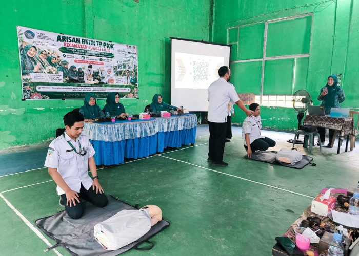 TP PKK Sungai Lilin Jaya Selipkan Pelatihan BHD dalam Arisan Rutin