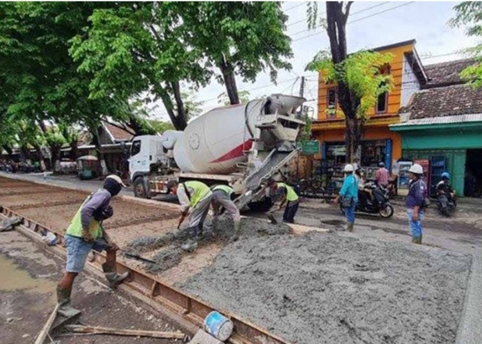 Ada Pengecoran, Jalan Depan Terminal Randik Sekayu Tersendat