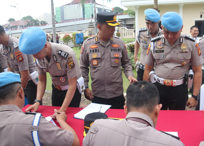 Disiplin Personel Jadi Fokus, Kapolda Sumsel Cek Kesiapan Senjata Dinas