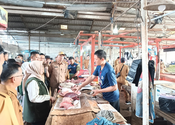 Sinergi Pemprov Sumsel & Pemkab Muba, Pastikan Pasar Randik Bebas Pelanggaran Harga dan Pangan Berbahaya  ​