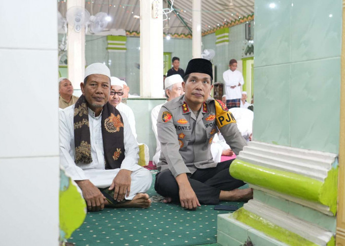 Jumat Keliling di Lawang Kidul, Kapolda Sumsel Serap Aspirasi Warga dan Perintahkan Pemetaan Patroli