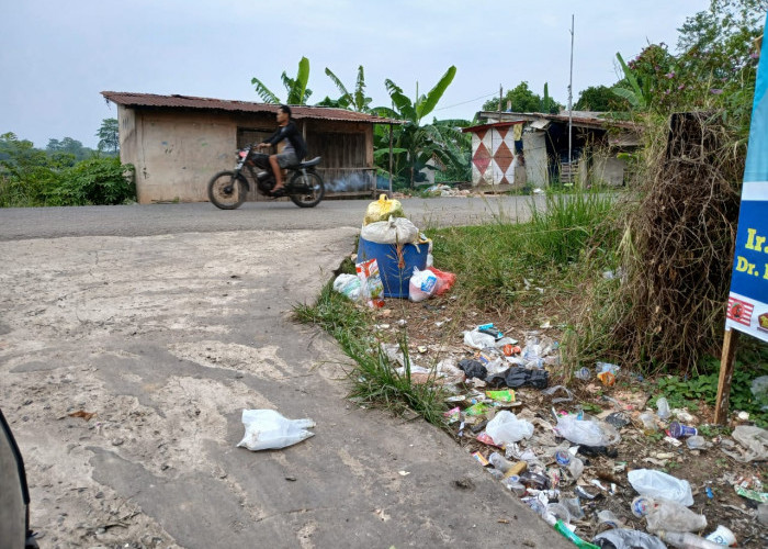 Warga GCI 2 Keluhkan Tempat Penampungan Sampah Yang Tidak Memadai