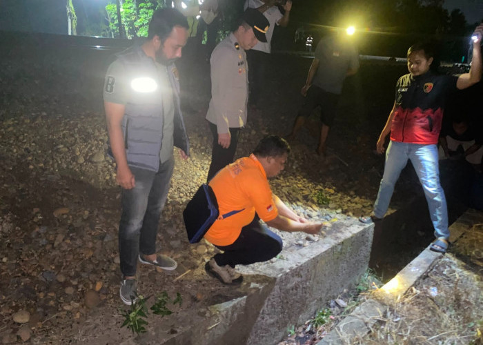 Gugur Saat Bertugas, Penjaga Perlintasan Rel di Prabumulih Tewas Terserempet Kereta Babaranjang