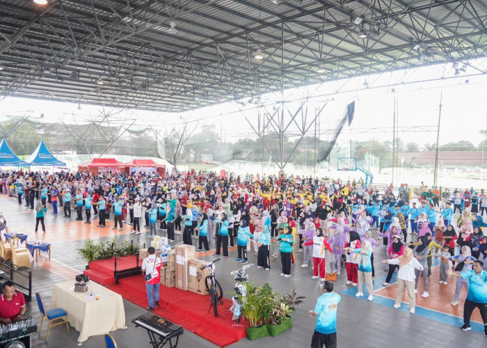 Ribuan ASN dan Guru Padati Stable Berkuda Sekayu, Peringatan HUT KORPRI & PGRI di Muba Berlangsung Meriah