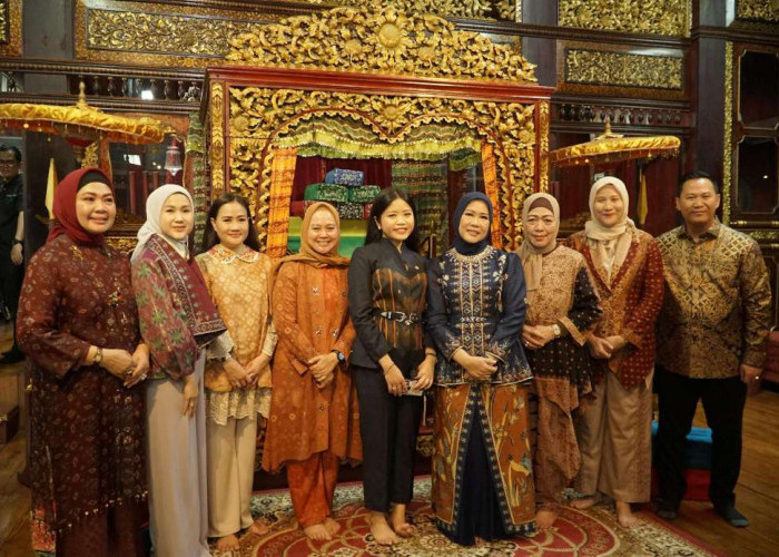 Anjungan Sumsel di TMII Hidup Kembali Lewat Festival Seni Tradisi 2025