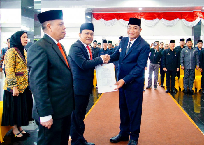 Bupati Muba Lantik Pejabat Baru PUPR dan Koperasi–UKM, Tegaskan Komitmen Tata Kelola Pemerintahan yang Bersih 