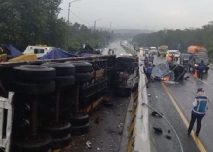 Kecelakaan Beruntun di Tol Cipularang, Berikut Identitas Para Korban