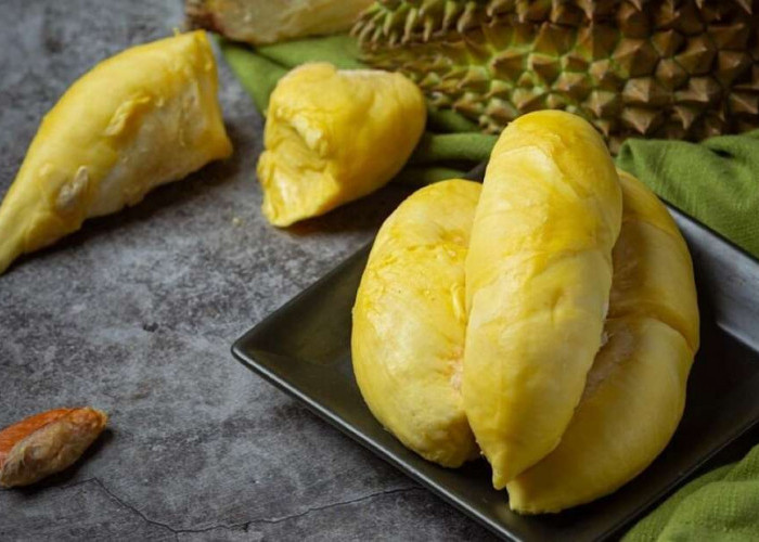Jangan Terlalu Banyak Mengkonsumsi Buah Durian, Berikut 9 Dampak Buruk Bagi Kesehatan