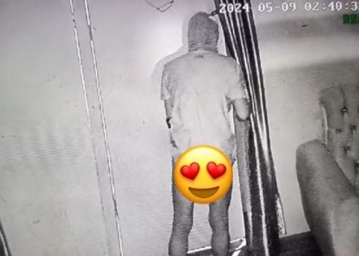 Viral, Pelaku Pencurian Terekam CCTV Beraksi Hanya Gunakan Celana Dalam dan Topeng