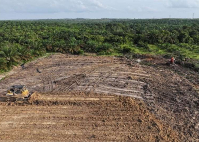Wujud Kepedulian Lingkungan, Hutama Karya Infrastruktur Bersihkan Area TPA Tungkal Jaya