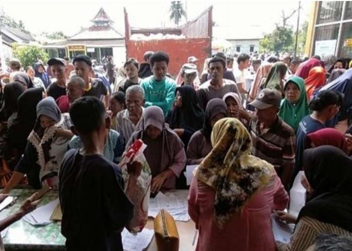 Di Kecamatan Sanga Desa 2.720 KK Terima Bansos Beras 10 Kg 