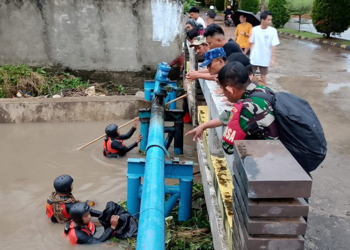 Bocah 8 Tahun Hanyut di Bendungan Sukajaya, Tim SAR Palembang Lakukan Pencarian Intensif  