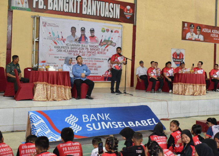 Ratusan Atlet Bulutangkis Ikuti Turnamen Bupati Bangkit Cup, Dibuka Langsung Bupati Banyuasin