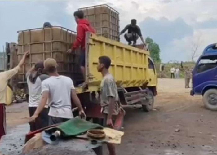 Dua Tempat Diduga Lokasi Penimbunan BBM di Ogan Ilir Digrebek Petugas, Warga Sebut Ini Pemiliknya