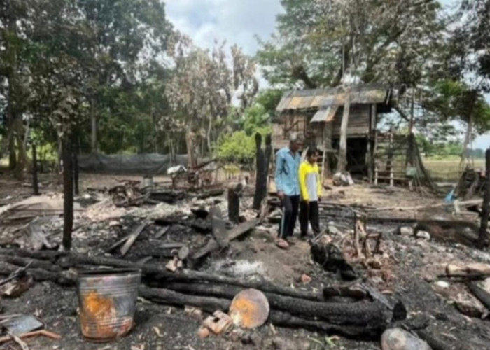Pemkab Muba Bergerak Cepat, Korban Kebakaran di Danau Cala Terima Bantuan Darurat