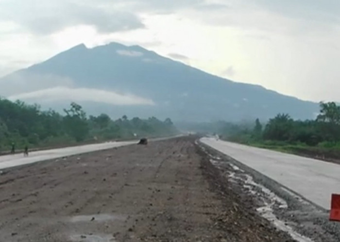 Exit Tol Padang Sicincin Ini Miliki Pemandangan Indah, Mirip Pintu Tol Bawen