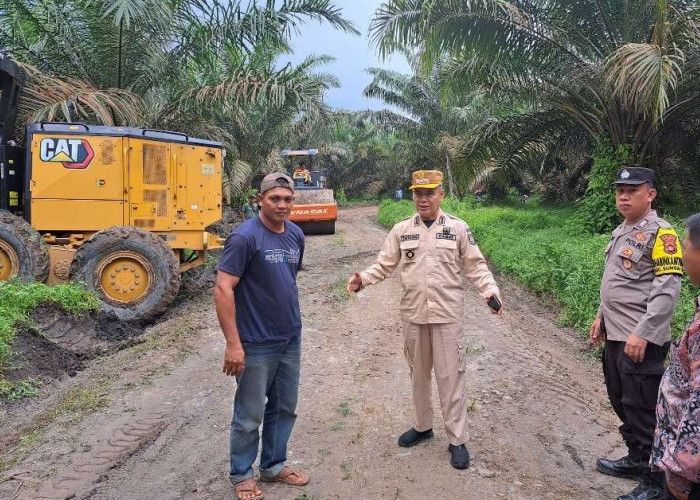 Melalui Tanggap Darurat, Perbaiki Akses Jalan Penghubung Antar Desa di Sungai Lilin