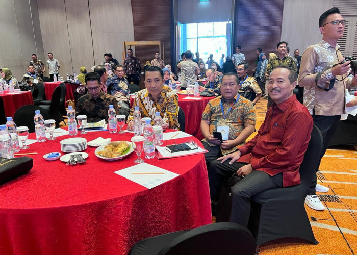 Pj Sekda Musni Wijaya Hadiri Forum Bisnis Pengembangan Proyek Strategi Daerah di Hotel Novotel 
