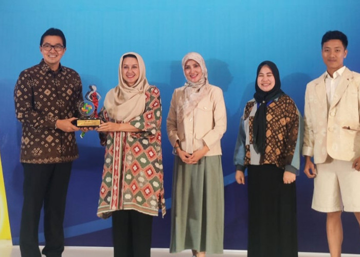 Raih Juara 2 Fashion Show Hingga Dipuji Wapres, Gambo Muba Memukau di Ajang APKASI 2023