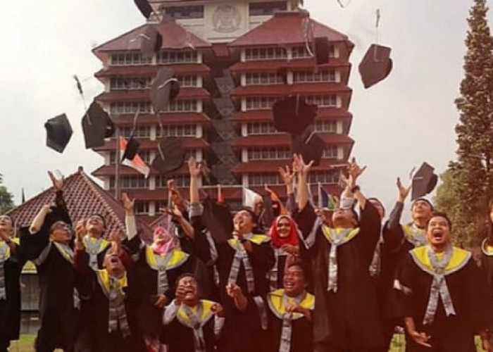 Ini 19 PTN Terbaik di Indonesia Versi QS World University Rankings 2025