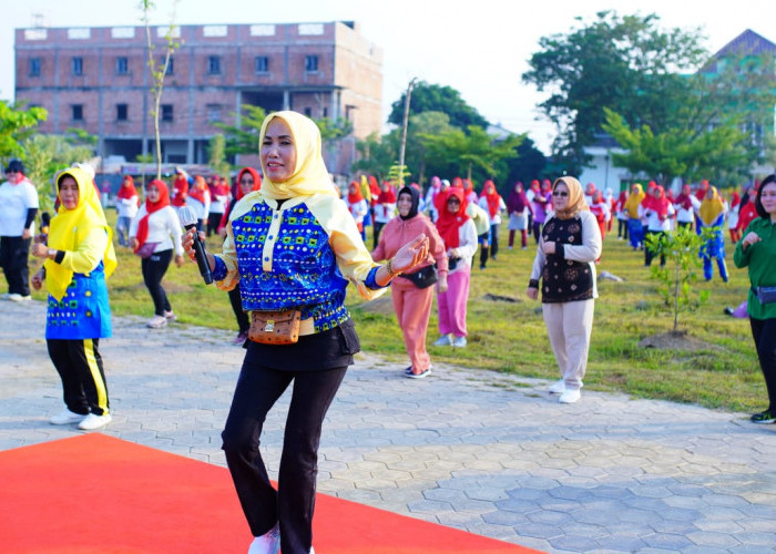 Gabungan Organisasi Wanita di Muba Senam Sehat Bersama, Banjir Doorprize 