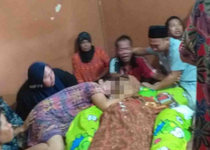 PNS Kantor Kecamatan Ditemukan Gantung Diri di Gedung Walet, Sempat Kirim Pesan ke Anak, Isinya Bikin Pilu..