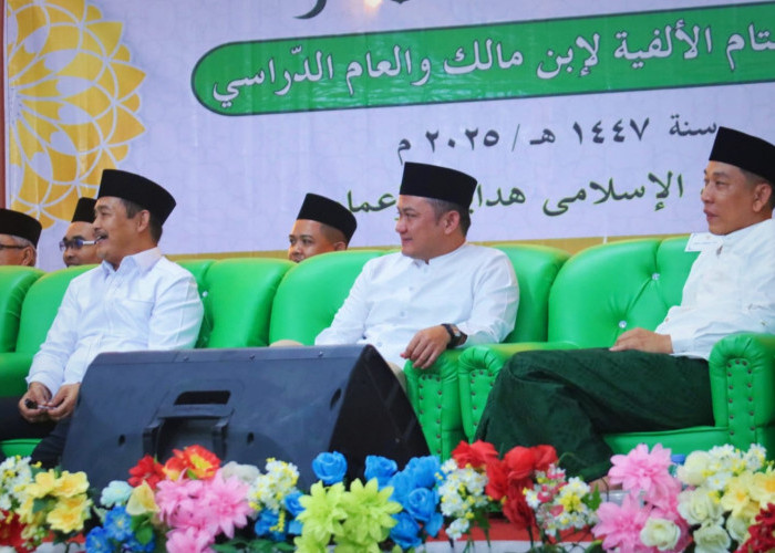 Wabup Muba Hadiri Haflah Khotmil Alfiyah Ibnu Malik, Santri Disebut Penjaga Warisan Ilmu Islam