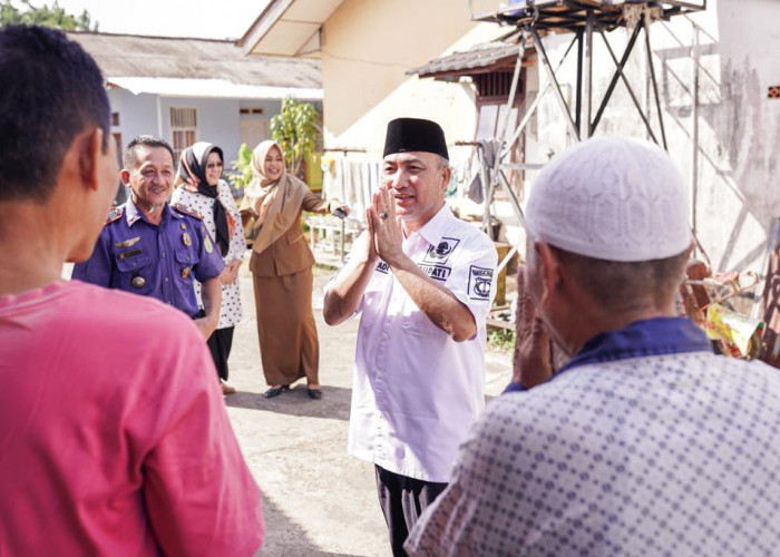 Pj Bupati Apriyadi : Selamat Hari Raya Idulfitri 1444 H/2023M Hormati Perbedaan