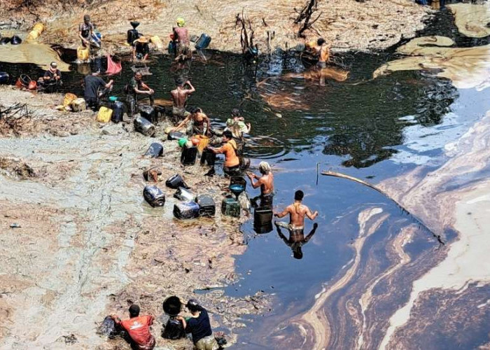 Sungai Dawas Masih Diserbu 'Pemeras' Minyak, Sehari Bisa Mengantongi Uang Jutaan Rupiah