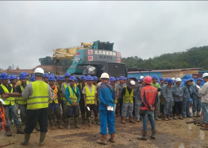 Disnakertrans Muba Tegaskan Isu TKA Ilegal di Bayung Lencir Hoaks, Perusahaan Patuhi Aturan