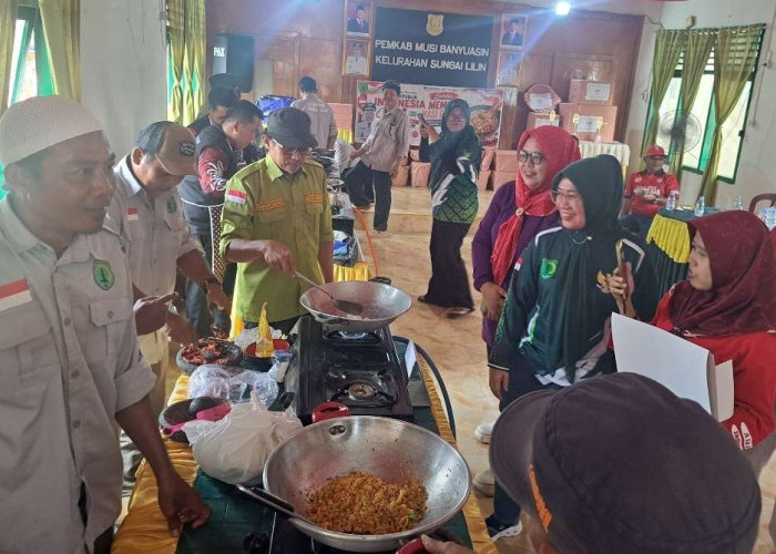 Meriahkan HUT RI ke-81, Kelurahan Sungai Lilin Gelar Lomba Masak Nasi Goreng Antar-Perangkat