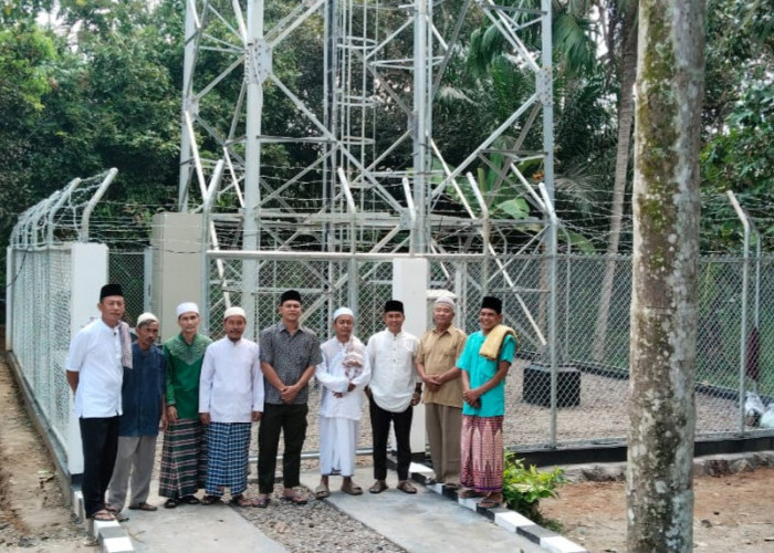 Tower Telkomsel Sudah Berfungsi, Warga 2 Desa di Babat Supat Ini Bisa Tersenyum Sumringah