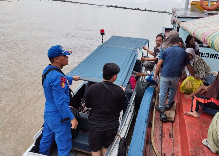 Menembus Sungai Musi, Ambulans Apung Jadi Harapan Warga Pesisir Banyuasin