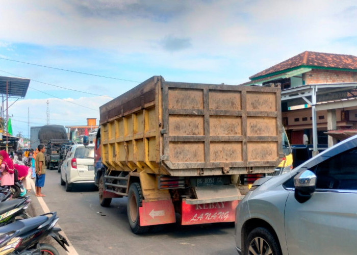 Lalu Lintas di Jalur Lubuk Linggau - Sekayu Ramai, Sejak Tol Palembang Nyambung ke Lampung