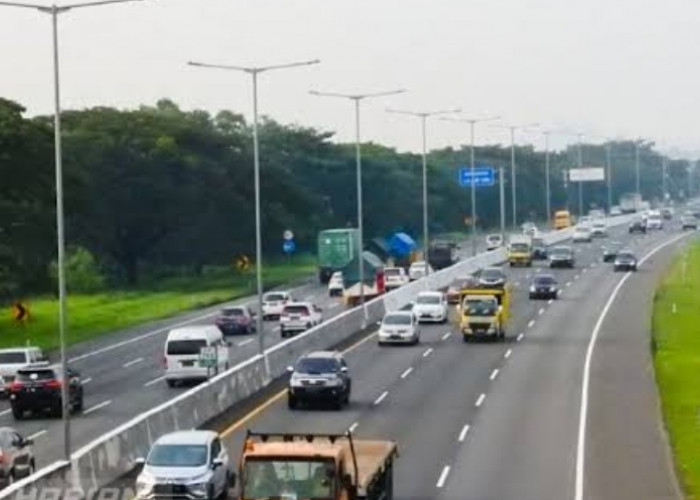 Libur Imlek 2026, Bandung Diserbu 150 Ribu Kendaraan, Tol Padaleunyi Naik Signifikan