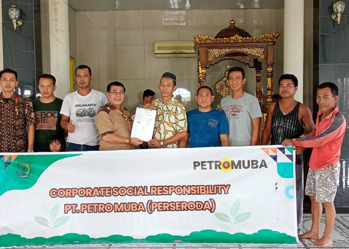PT Petro Muba Serahkan Bantuan CSR Mimbar Khotbah 