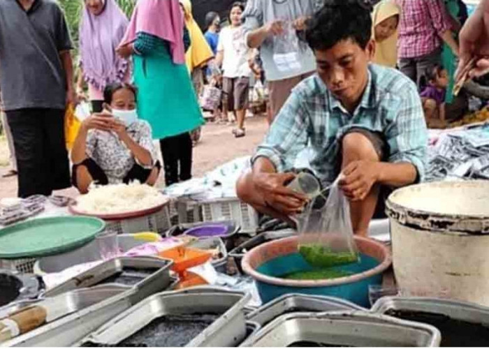 Awal Ramadhan, Pedagang Makanan Takjil di Sanga Desa Raup Keuntungan