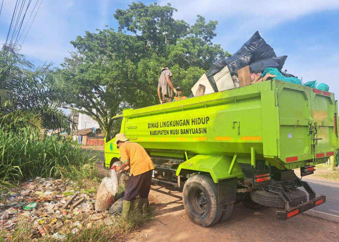 Armada Angkutan Sampah Baru Mulai Beroperasi di Sungai Lilin, Penumpukan Sampah Dipastikan Berkurang